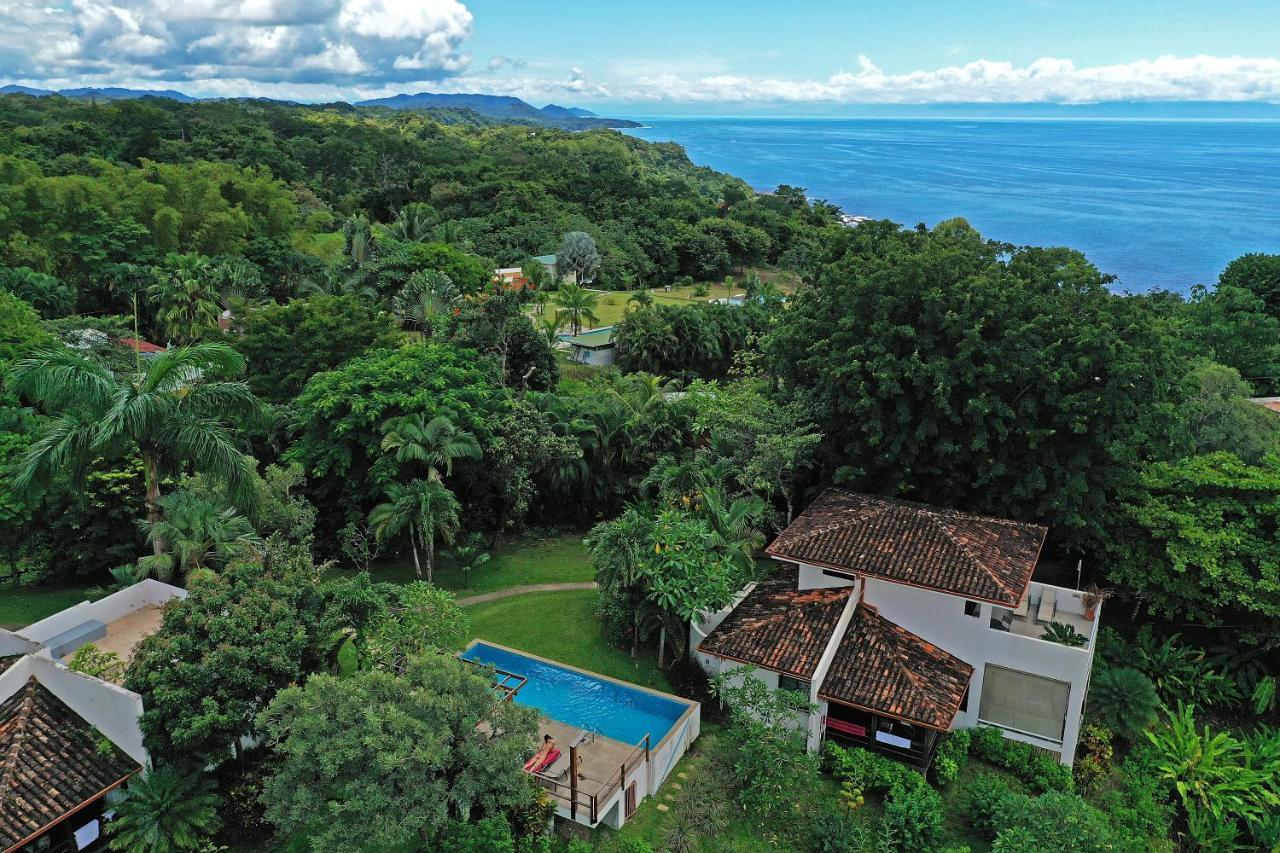 Casa Frangipani Hotel Montezuma Exterior photo